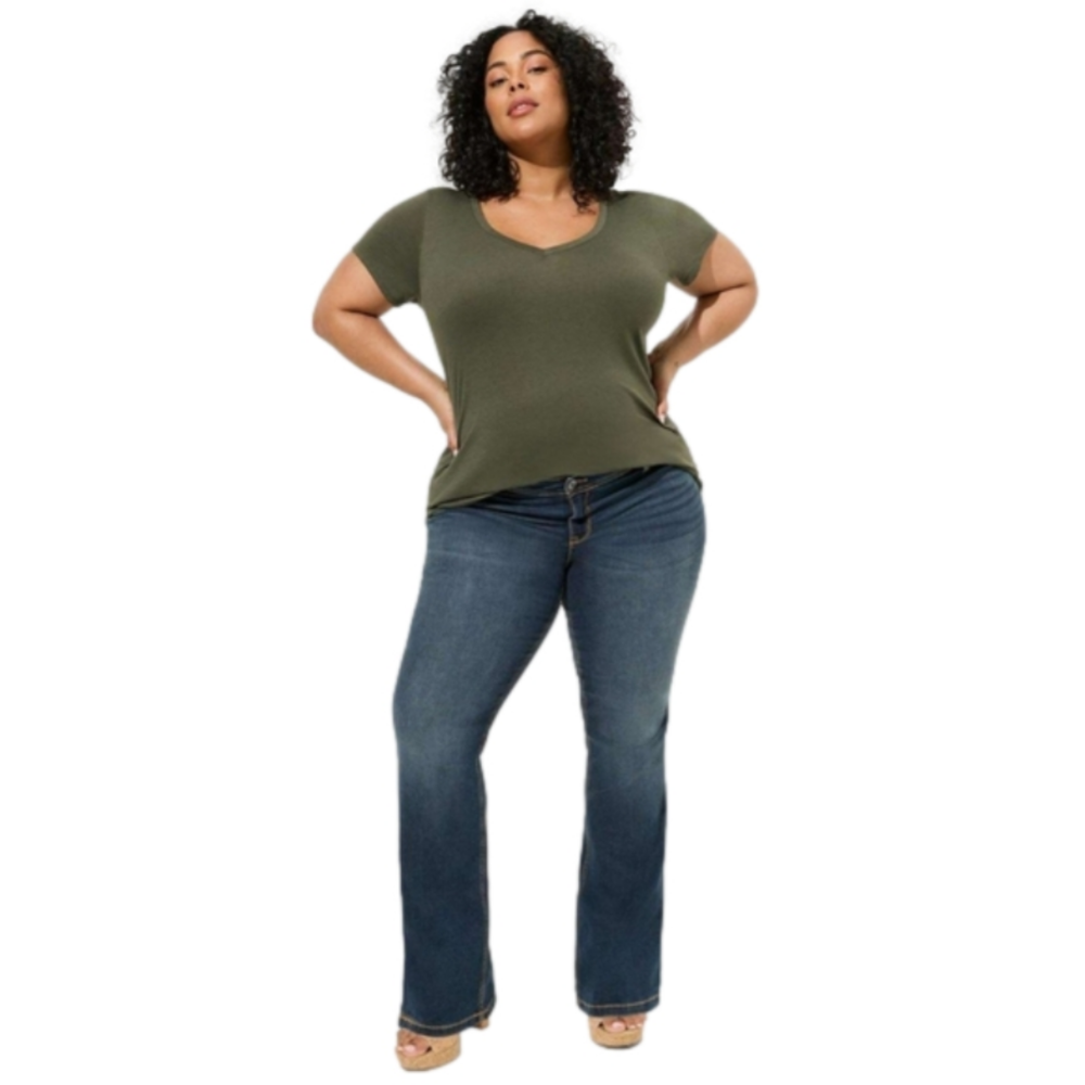 TORRID - Luxe Slim Boot - Super Stretch - Lightweight Womens Jeans - Size 10 Reg